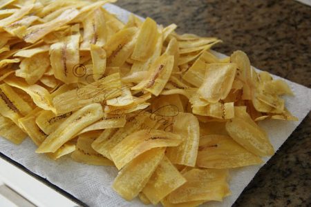Plantain Chips for Nachos (Photo by Cynthia)