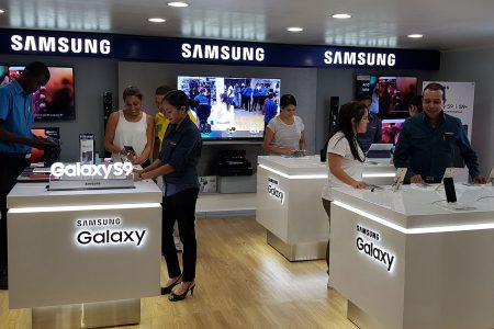 STARR Computer spanking new Samsung Showroom