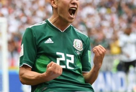 Mexico’s Hirving Lozano celebrates scoring the game winning goal against defending champions Germany in yesterday’s Group F opener. (Reuters photo)
