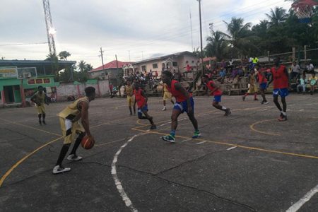 Scenes from the New Silvercity (gold) and Wisburg Secondary matchup in the Linden Amateur Basketball Association (LABA)/Youth Basketball Guyana (YBG) U19 Championship at the Mackenzie Sports Club (MSC) Hard-Court, Linden.