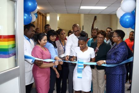 The cutting of the ribbon to the Paediatric Critical Care Unit (DPI photo)