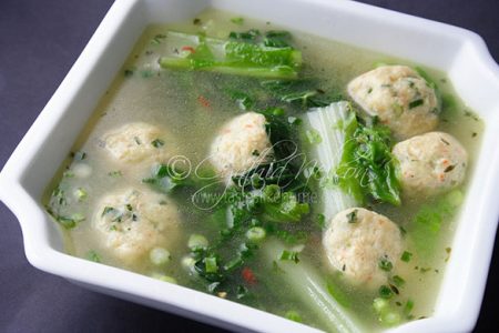 Shrimp (meat) ball Soup (Photo by Cynthia Nelson)

