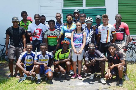 The top prize takers pose for a photo following the completion of the race yesterday on Homestretch Avenue. (Orlando Charles photo)
