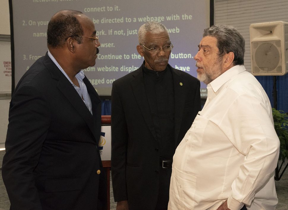 President David Granger (centre) in discussion with Prime Minister of St. Vincent and the Grenadines,  Ralph Gonsalves (right) and Prime Minister of Antigua and Barbuda, Gaston Browne. (Ministry of the Presidency photo)