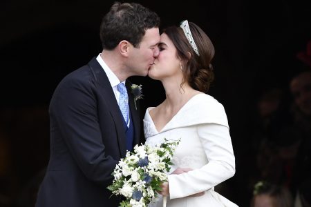 Princess Eugenie and Jack Brooksbank kiss after their wedding at St George’s Chapel in Windsor Castle, Windsor, Britain (REUTERS/Toby Melville photo)