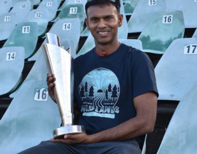  Veteran former West Indies batting star, Shiv Chanderpaul poses with the ICC T20 World Cup trophy.