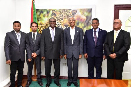 President David Granger (third from right) with members of the Private Sectpr Commission. (PSC photo) 