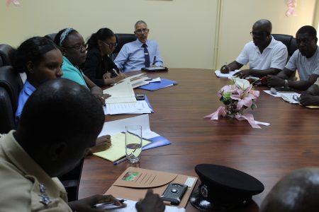 The meeting in progress (Ministry of Business photo)