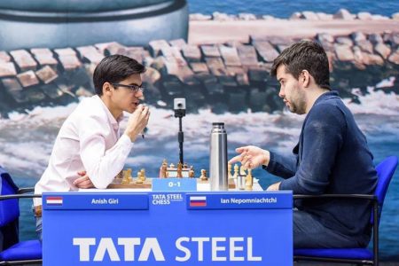 Ian Nepomniachtchi of Russia (right) and Anish Giri, the Netherlands’ strongest chess player, during their clash at the 2019 Tata Steel Masters Chess Tournament in Wijk aan Zee, Holland. Giri, one of the world’s top ten chess players, was defeated by Nepomniachtchi, who holds the lead. (Photo: Alina l’Ami)
