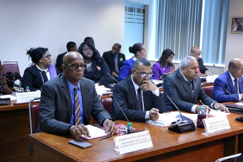 From left: San Fernando Mayor Junia Regrello, CEO Indrajit Singh, Auditor Harry Singh during the JSC meeting yesterday.
OFFICE OF THE PARLIAMENT
