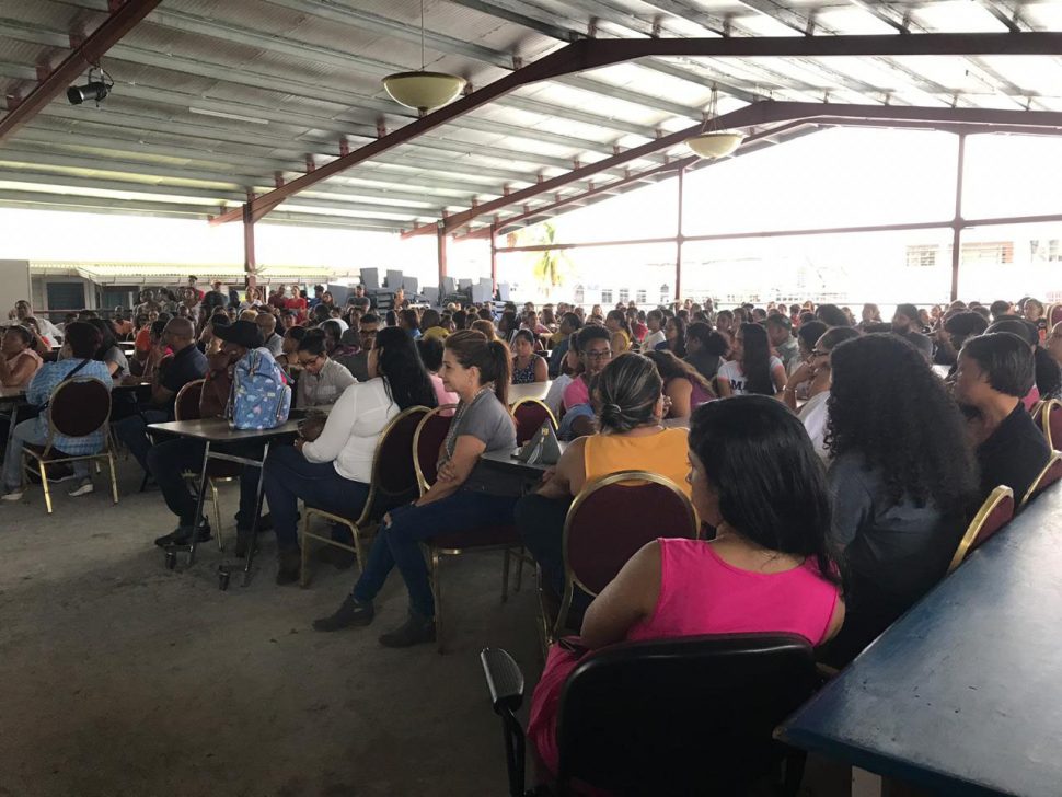 A section of the hundreds of parents and guardians who were present at a emergency meeting.