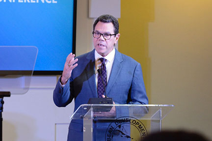 Dr William Warren Smith delivers remarks at the 2019 Annual News Conference (CDB photo)