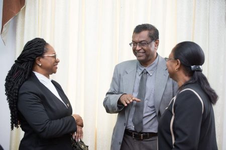 Minister of Public Security, Khemraj Ramjattan (centre) with Acting Chief Justice, Roxane George (right) and Acting Chancellor of the Judiciary, Yonette Cummings -Edwards. (Department of Public Information photo)