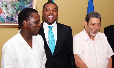 IN HAPPIER TIMES: CWI president Dave Cameron (centre) is flanked by Grenada’s PM Dr Keith Mitchell (left) and St Vincent’s PM Dr Ralph Gonsalves.