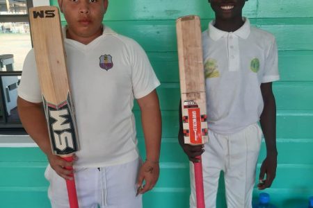 Andsuegga Rodrigues (40) and Thaddeous Lovell (50) shared an 86-run partnership for GCC
