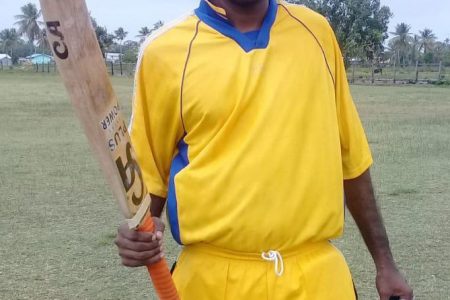 Latchman Rohit smashed 106 for Rising Stars
