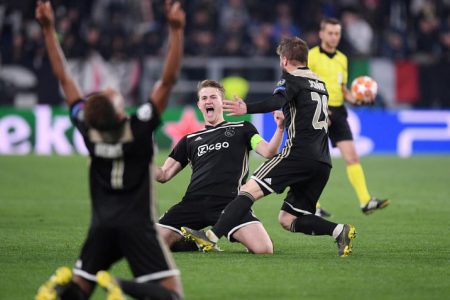 Ajax’s Matthijs de Ligt and Lasse Schone celebrate after the match REUTERS/Alberto Lingria.