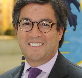 Luis Alberto Moreno
