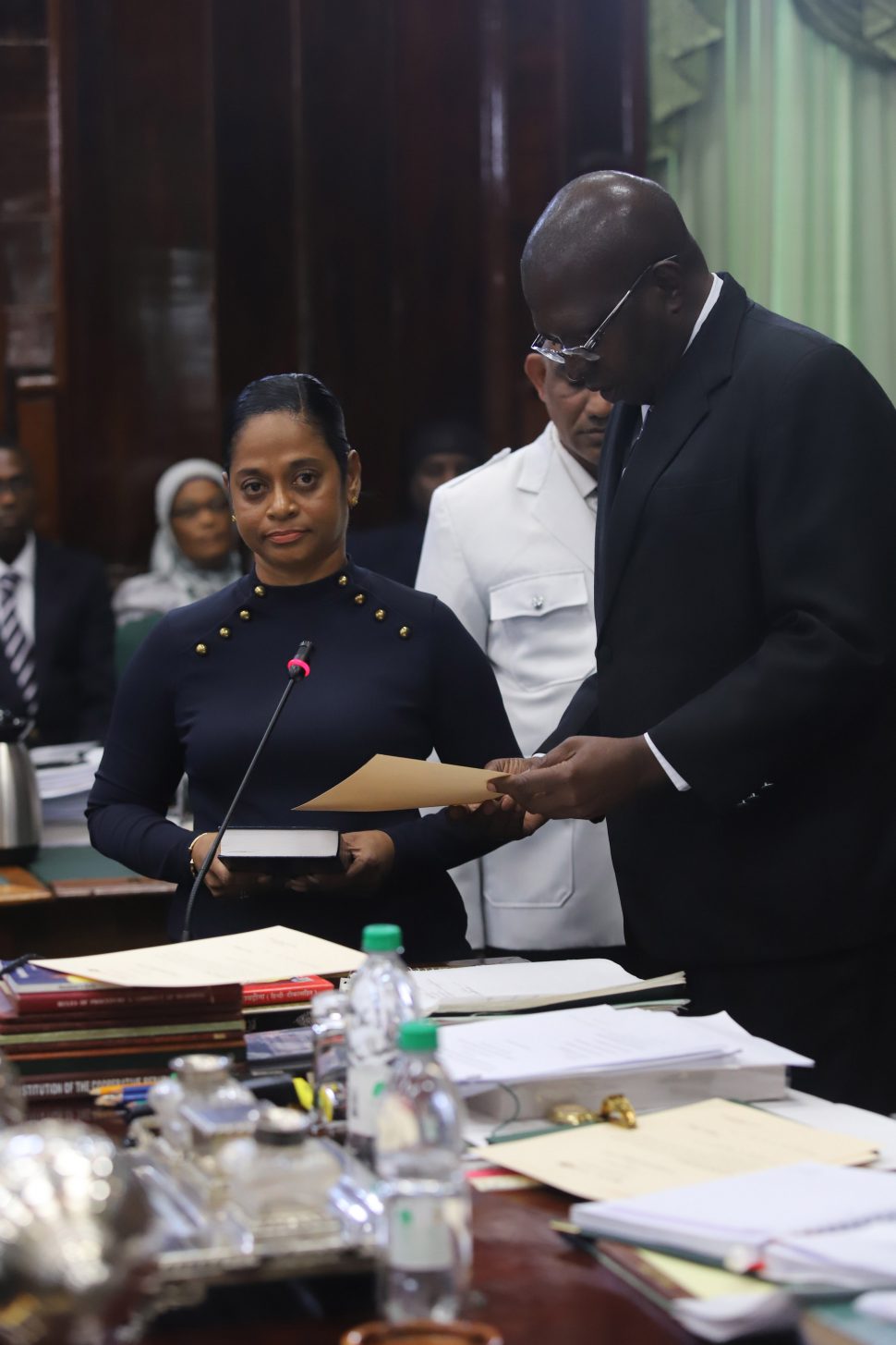 Donna Mathoo taking the oath as a new Member of Parliament