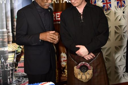 President David Granger (left) in conversation with the UK High Commissioner Greg Quinn.