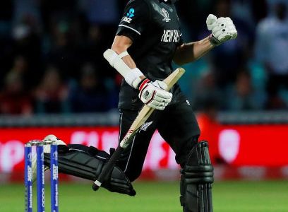 New Zealand’s Mitchell Santner celebrates the end of the match. (Reuters photo)
