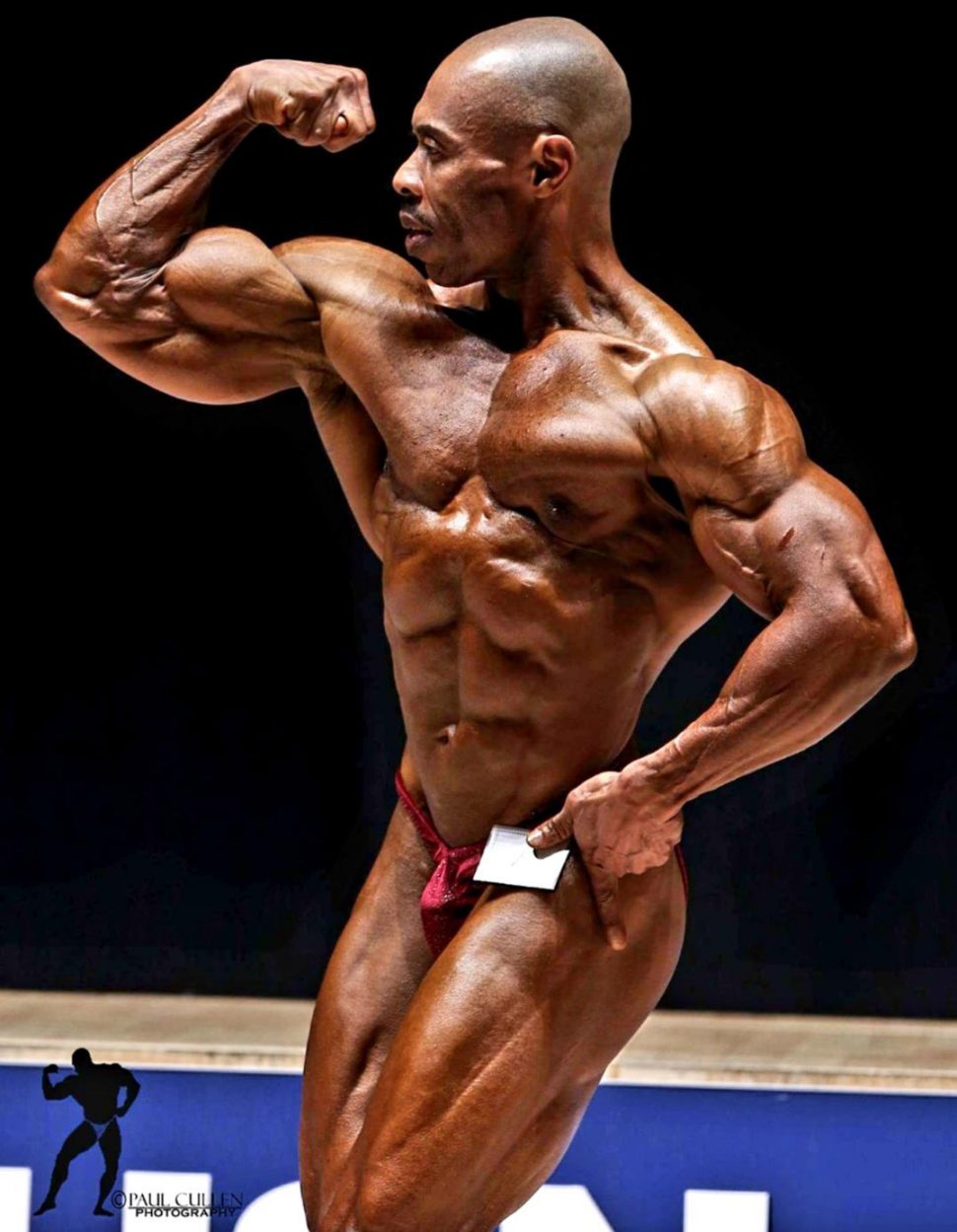 Hugh Ross will be going for gold today at the 2019 NABBA World Championships which will be staged this evening in Belfast, Northern Ireland at the Ulster Hall.
