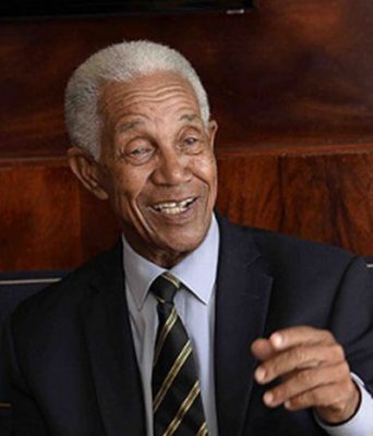 Bowler Sobers hit for six sixes in an over dies aged 74 - Stabroek News