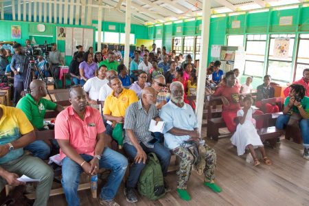 Aliki residents including farmers who met with the Minister of Business, Haimraj Rajkumar and the Director-General of the Ministry of the Presidency, Joseph Harmon. (DPI photo)
