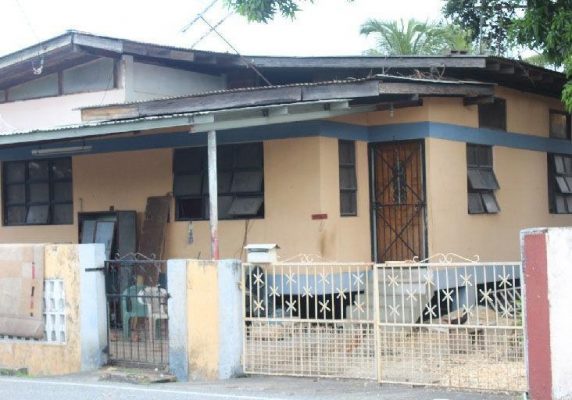 Where it happened: The house at Williams Street, Aranjuez, where Elliot Veerasammy and his daughter, Sarah, were killed on Wednesday night.