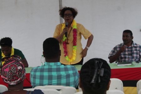 Minister within the Ministry of Indigenous Peoples’ Affairs Valerie Garrido-Lowe addressing Corriverton residents at a public meeting 