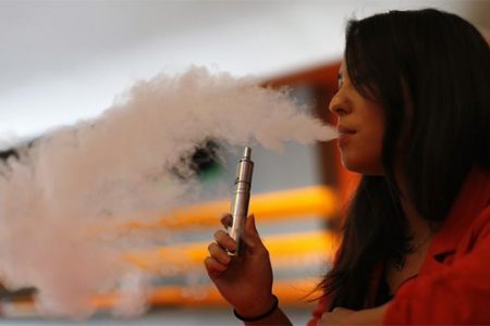 E-cigarettes are generally thought to be safer than traditional cigarettes, which kill up to half of all lifetime users, according to the World Health Organization. But the long-term health effects of the nicotine devices remain largely unknown. (REUTERS/Mario Anzuoni photo)
