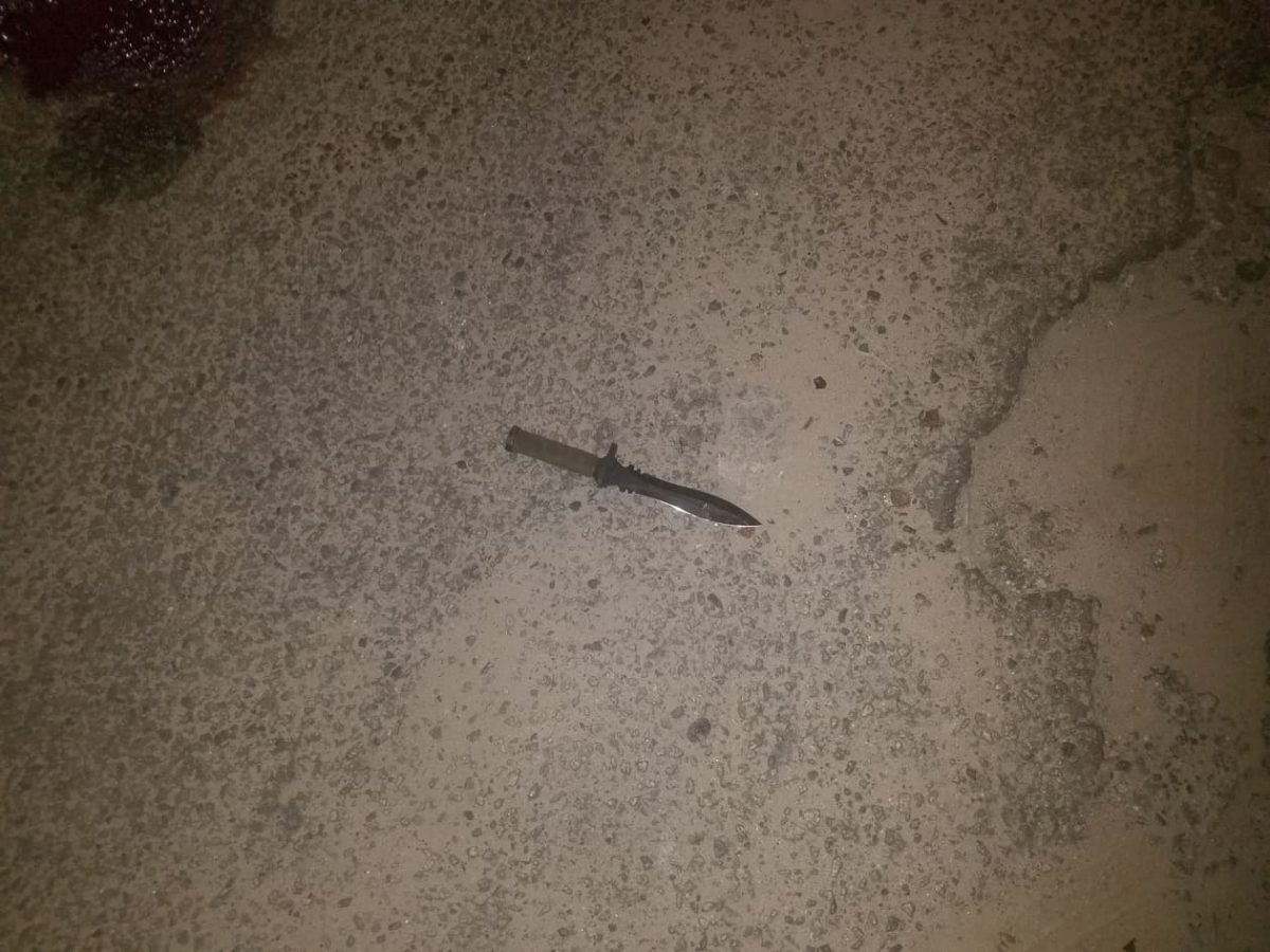 The knife left at Fifth Street, Alberttown, which was allegedly used by the individual only identified as ‘Rasta Man’ [Shamar Meusa photo)