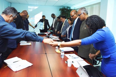 Flashback—September 2018, Opposition Leader Kamla Persad-Bissessar and OWTU President General Ancel Roget led their respective teams in prayer before the start of their meeting at the Office of the Opposition Leader, Charles Street, Port-of-Spain, where they held cordial talks on the union’s plan to save Petrotrin.