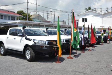 Six vehicles procured by the Ministry of Communities were handed over to the Regional Executive Officers of Regions one, seven and nine.