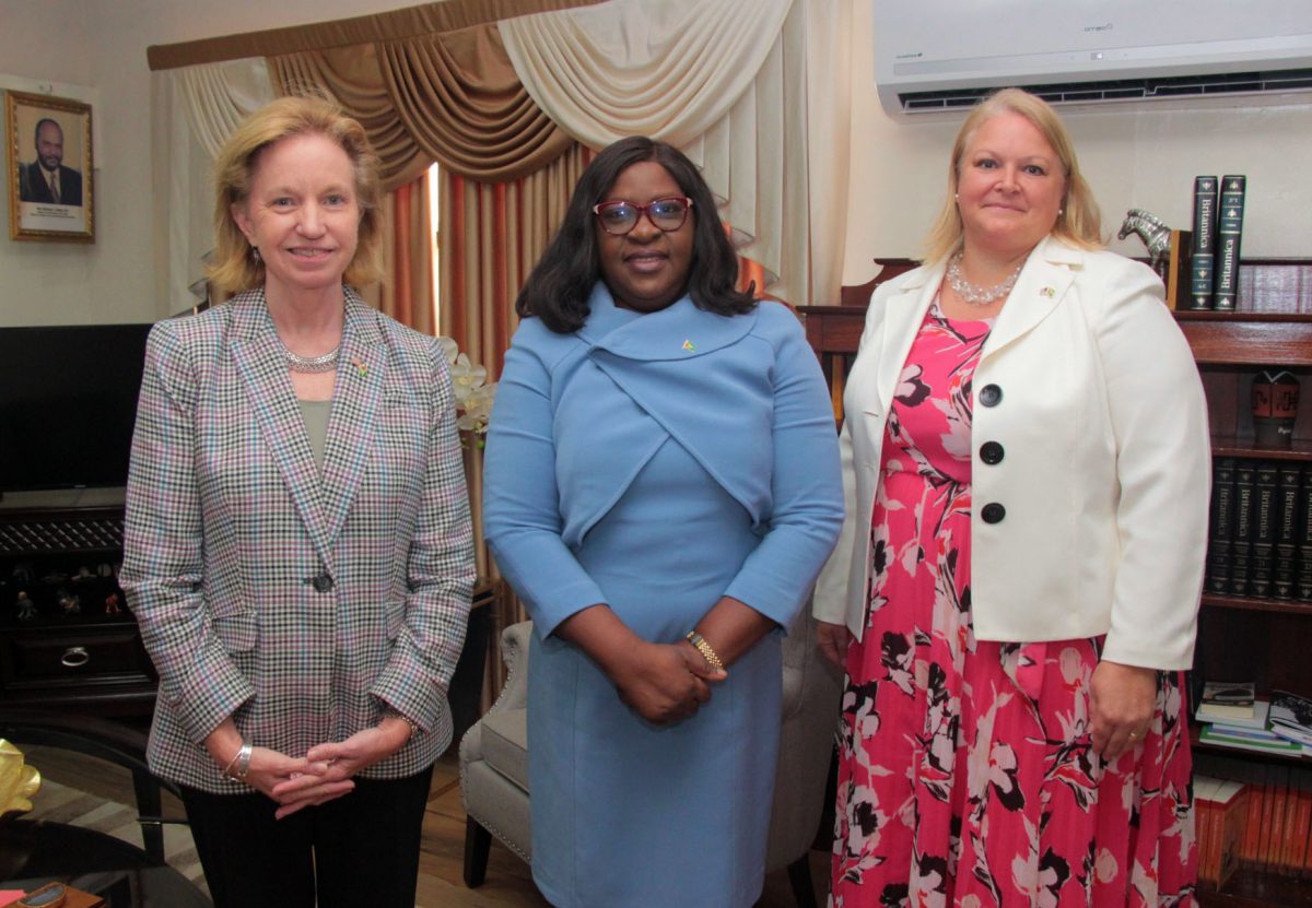 From left are United States Ambassador Sarah-Ann Lynch, Minister of Foreign Affairs Dr Karen Cummings and US Consular Section Chief,  Karen Wiebelhaus. (Ministry of Foreign Affairs photo)