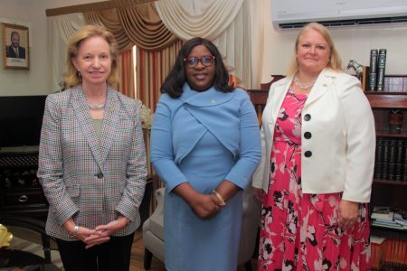From left are United States Ambassador Sarah-Ann Lynch, Minister of Foreign Affairs Dr Karen Cummings and US Consular Section Chief,  Karen Wiebelhaus. (Ministry of Foreign Affairs photo)