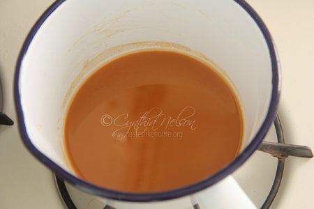 Brown roux to give colour to the gravy (Photo by Cynthia Nelson)