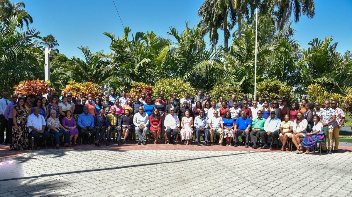 President David Granger, First Lady, Sandra Granger and Ministers of the Government with members of the Media and the Public Information and Press Service Unit of the Ministry of the Presidency at yesterday’s brunch. (Ministry of the Presidency photo)