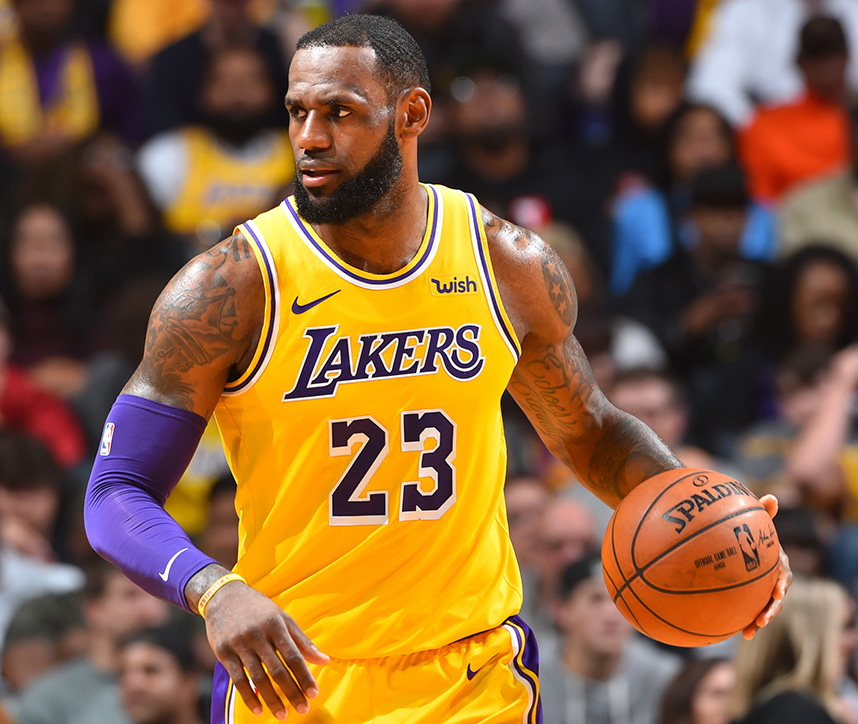 LeBron James agrees to a $97.1M contract extension with the Lakers