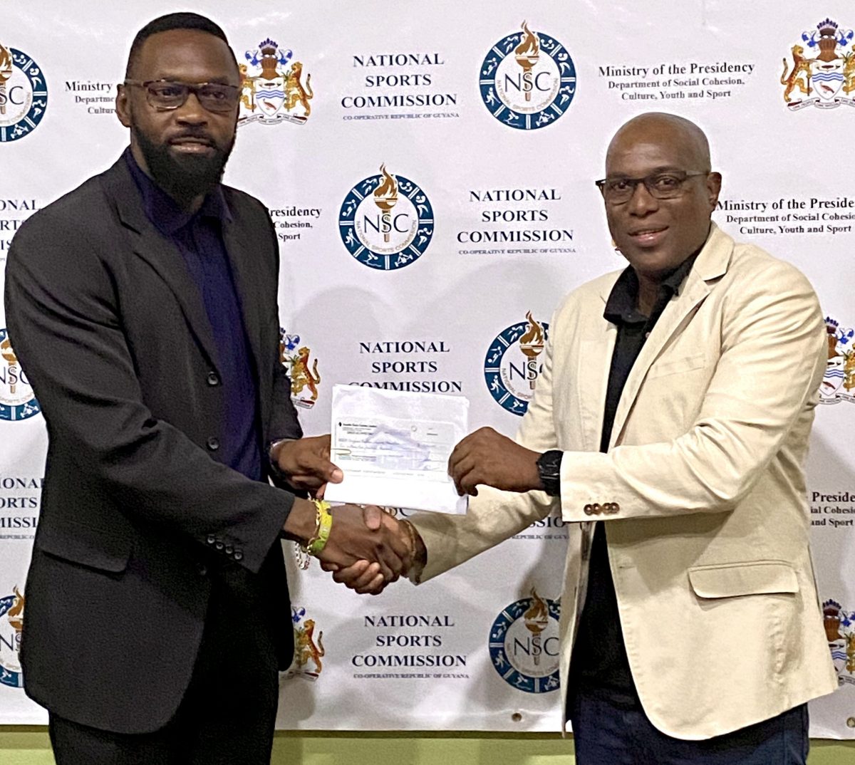 Director of Sport Christopher Jones presented a cheque worth $2.5 million to President of the Guyana Boxing Association Steve Ninvalle yesterday at the head office of the NSC on Homestretch Avenue. The funds will be used to offset the cost of the airfare for boxers and officials traveling to the Olympic Qualifiers in Argentina from March 26 to April 3.
