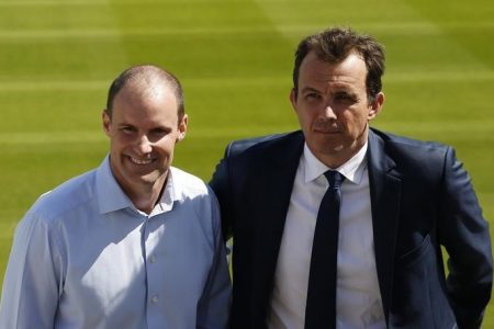 ECB Director of Cricket Andrew Strauss (left) and Chief Executive Tom Harrison. Reuters / Andrew Boyers/File Photo
