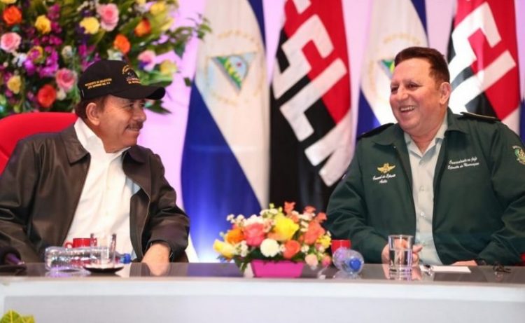 Commander Daniel Ortega along with Army General Julio Cesar Aviles. Photo: Presidency / Confidential