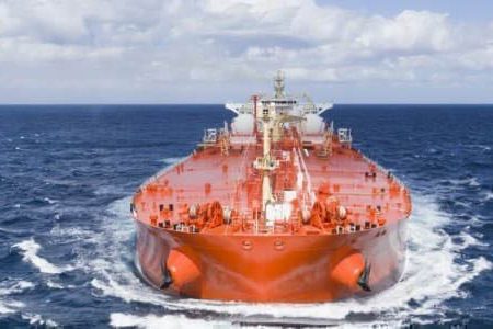 Oil tanker - 18 million barrels of  sanctioned Venezuelan oil are stuck at sea