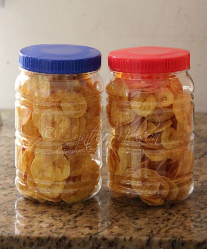 Store cooled chips in airtight containers Photo by Cynthia Nelson