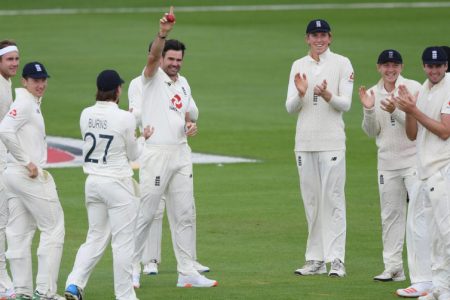 England’s James Anderson celebrates the wicket of Pakistan’s Azhar Ali, his 600th test wicket with teammates, as play resumes behind closed doors following the outbreak of the coronavirus disease (COVID-19) Mike Hewitt/Pool via REUTERS
