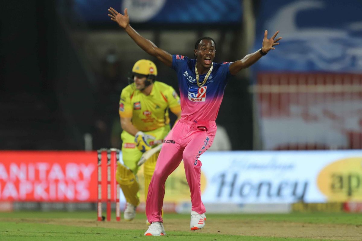 Jofra Archer … lashed a late innings cameo.