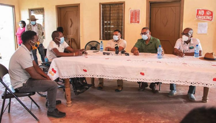 Minister of Natural Resources Vickram Bharrat (third from right) at the Anna Regina meeting
