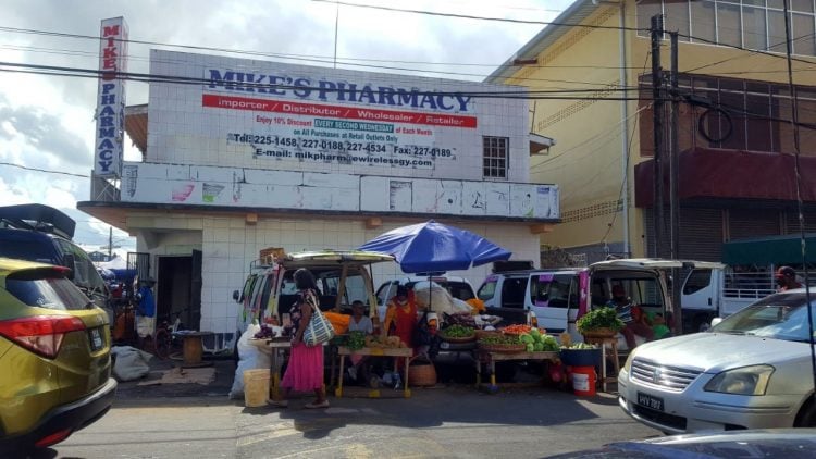 Vendors stationed in front of Mike’s Pharmacy (Mike’s Pharmacy photo)