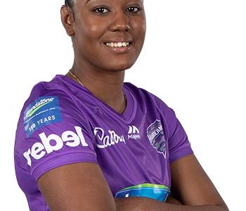 Hayley Matthews failed to score and took only one wicket for the Hobart Hurricanes who are through to the Women’s Big Bash semifinals.

