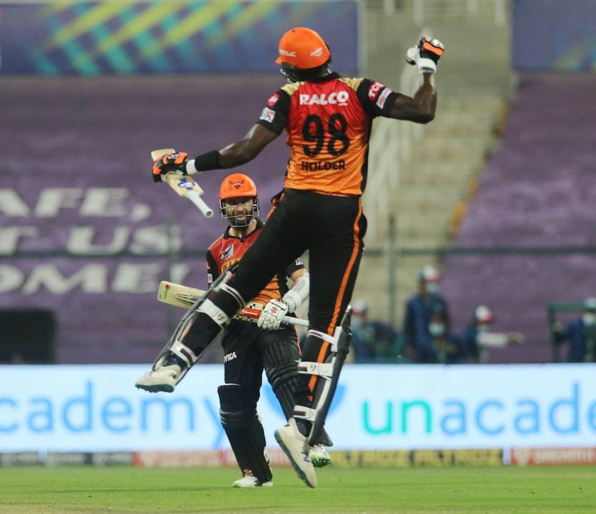 Jason Holder and Kane Williamson starred as Sunrisers Hyderabad beat Royal Challengers Bangalore to reach Qualifier 2 yesterday.
